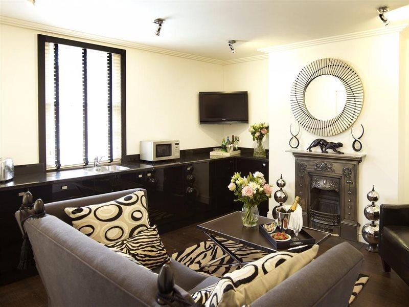 Strozzi Palace Suites By Mansley Cheltenham Extérieur photo